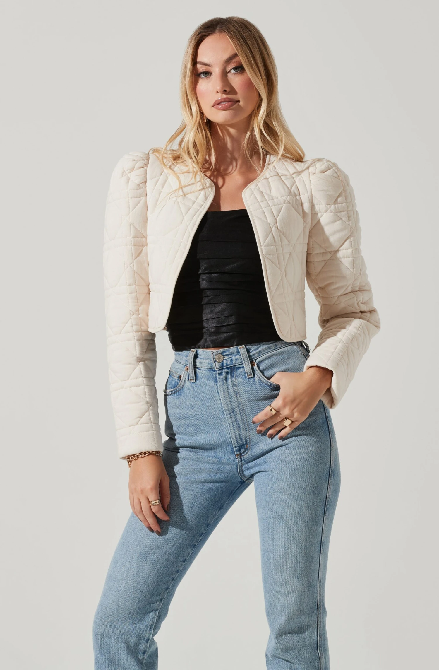 Lucia Quilted Cropped Puff Sleeve Jacket 7 Lucia Quilted Cropped Puff Sleeve Jacket - Image 5