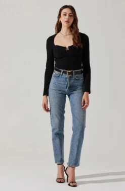 Long Sleeve Cupped Bust Knit Top -Astr The Label Shop AT17996 BLACK 2